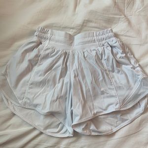 white lululemon hotty hots